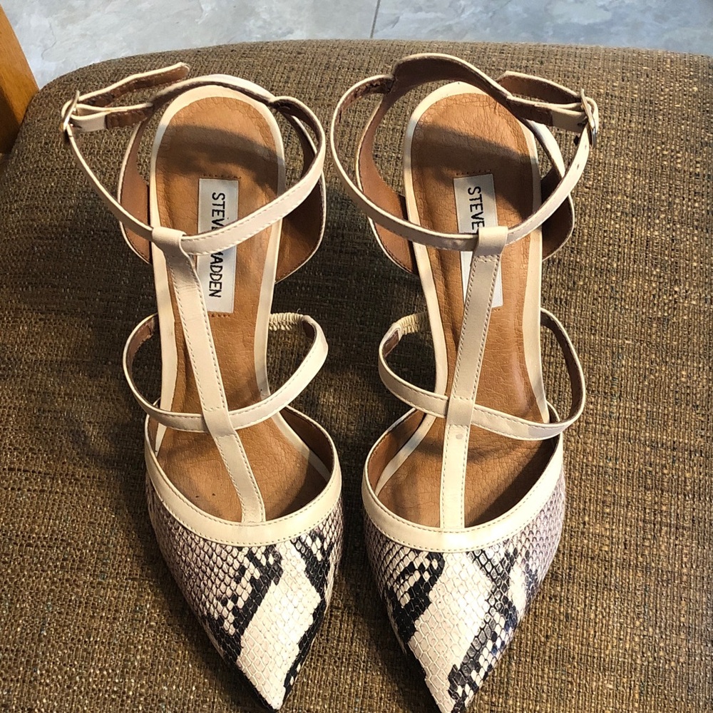 Steve Madden Cream Snake-Print Pointed T-Strap Heels